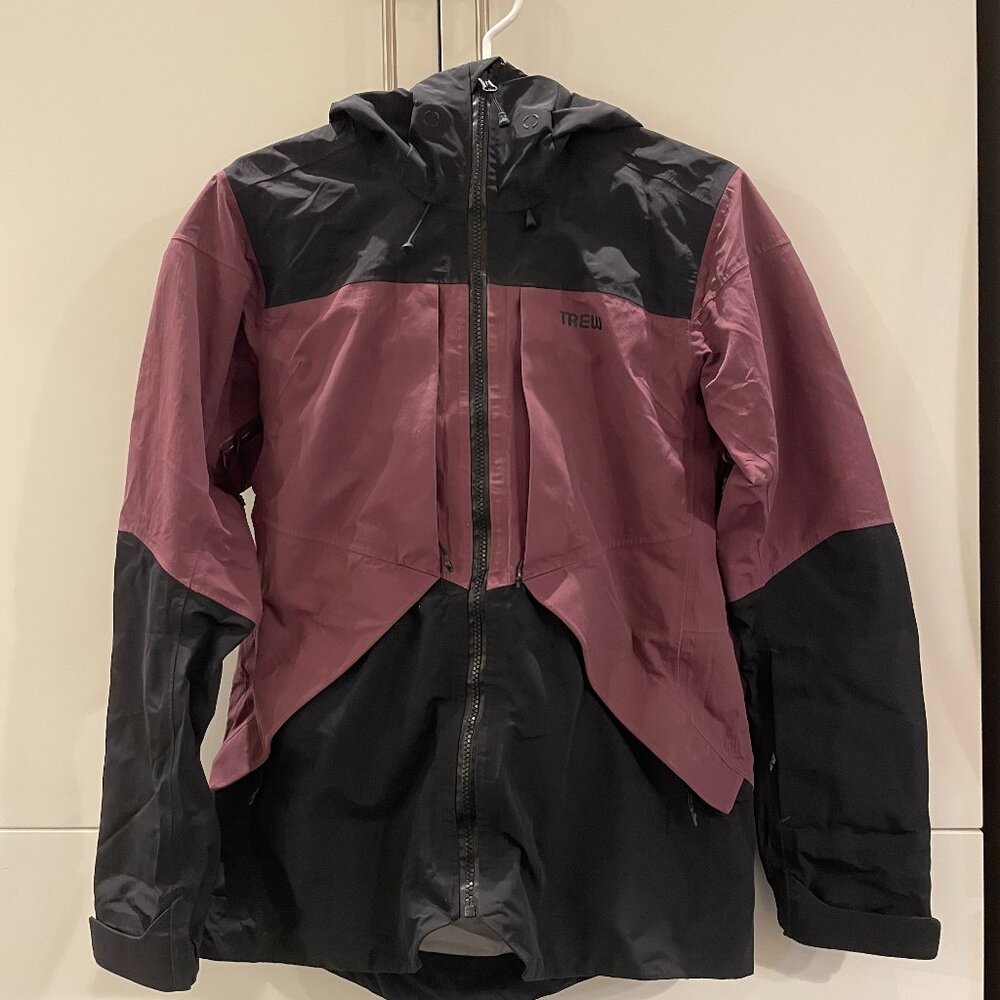 Trew Gear women's Stella ski/snowboard jacket